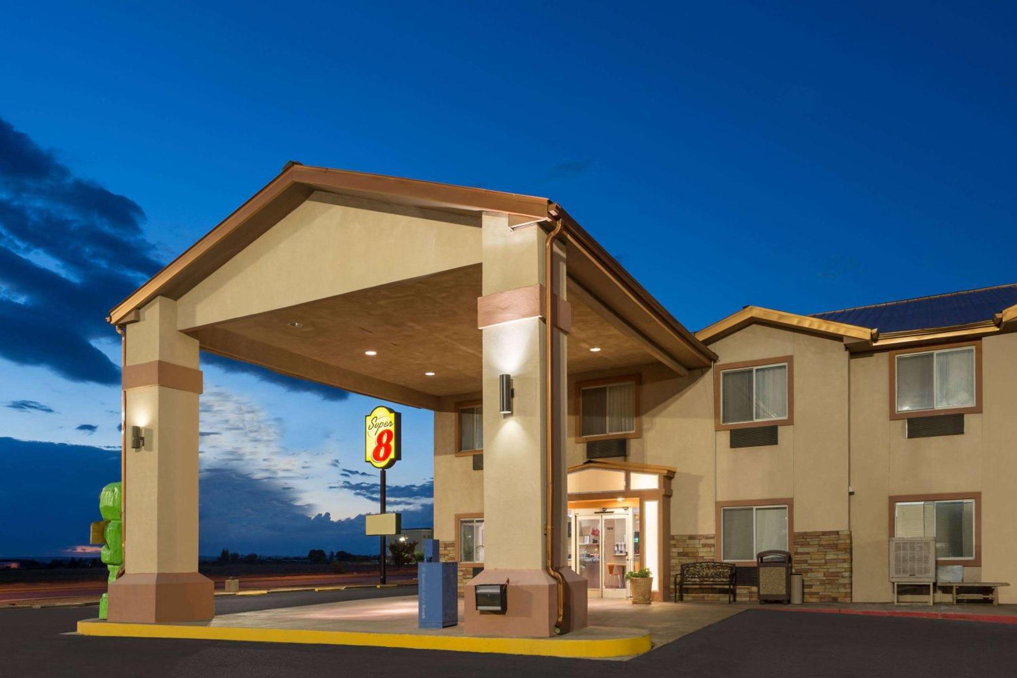 Super 8 By Wyndham Roswell Motell Exteriör bild